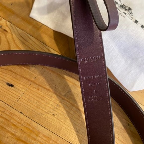 Coach SIGNATURE C BUCKLE VICTORIAN FLORAL PRINT S L - Picture 3 of 7